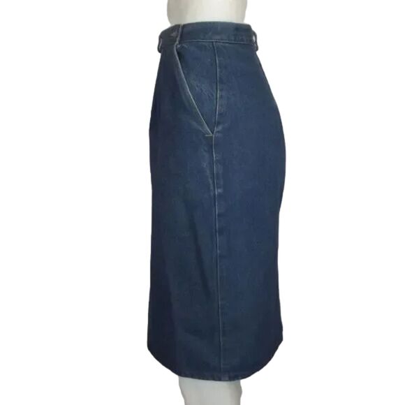 Vintage Denim Skirt, 41" Waist, Butttoned Vent, Pockets, Blue, Knee length - Picture 8 of 15